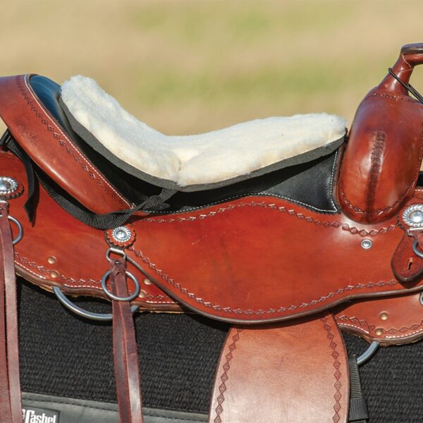 Cashel Western Saddle Long Fleece Tush Cushion