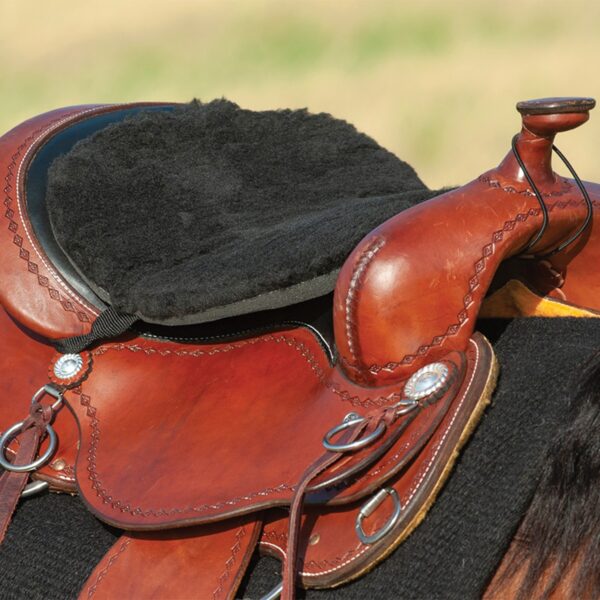 Cashel Western Saddle Long Fleece Tush Cushion - Image 2